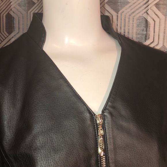 IMAN leather Jacket - Picture 2 of 6